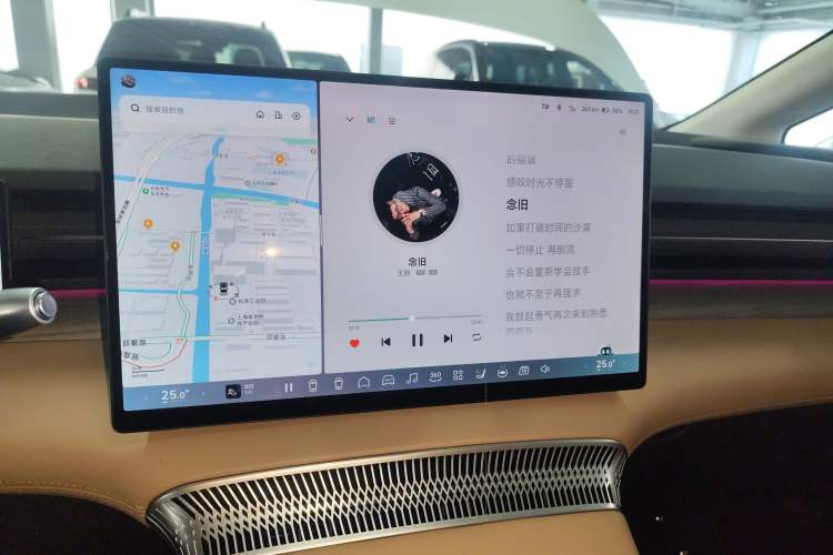 Used XPeng X9 2025 740 Ultra-Long Range Max
