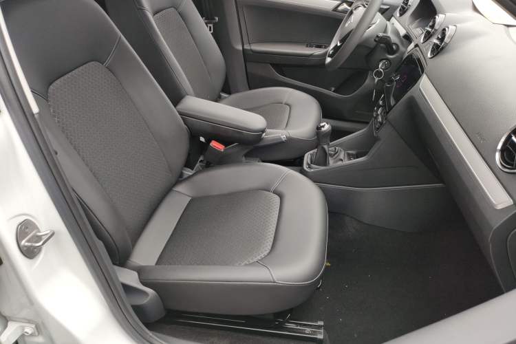 Used Jetta VA3 2021 1.5L Manual Enjoyment Edition
