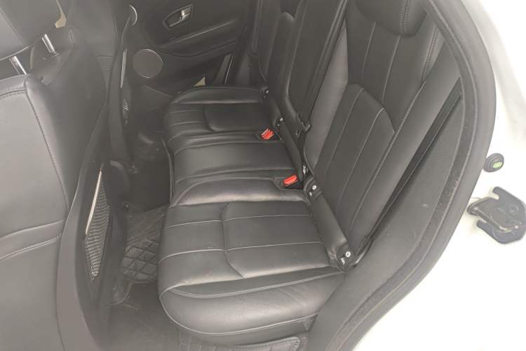 Used Land Rover Range Rover Evoque 2016 2.0T SE Smart Glow Edition
