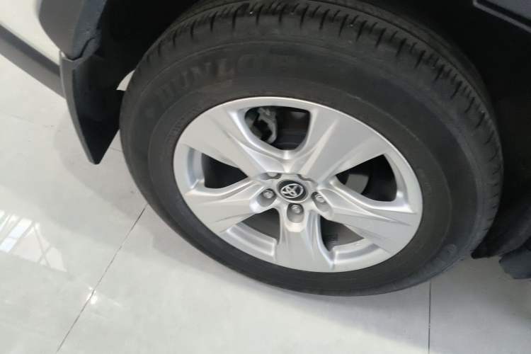 Used Toyota RAV4 2023 2.0L CVT Two-Wheel Drive Urban Edition
