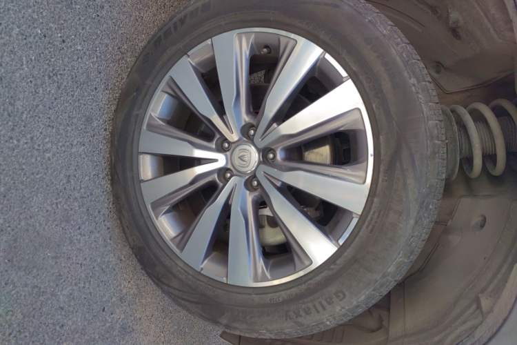 Used Changan CS95 2017 2.0T Four-Wheel Drive SmartDrive Edition