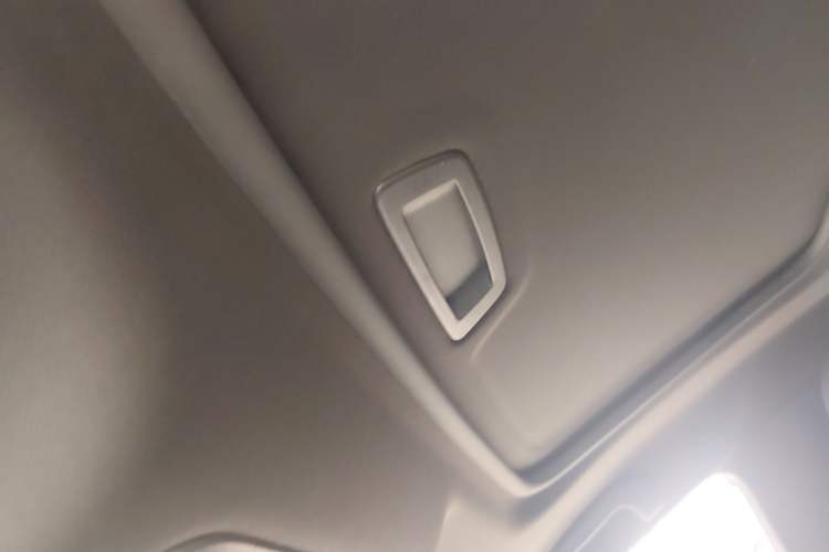 Used Chevrolet Monza 2022 Light Hybrid RS 330T Automatic Comfort Edition