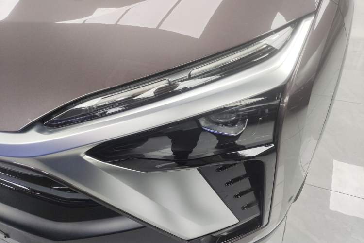 Used Nio ES8 2020 415 km Signature Edition 6-Seater Version
