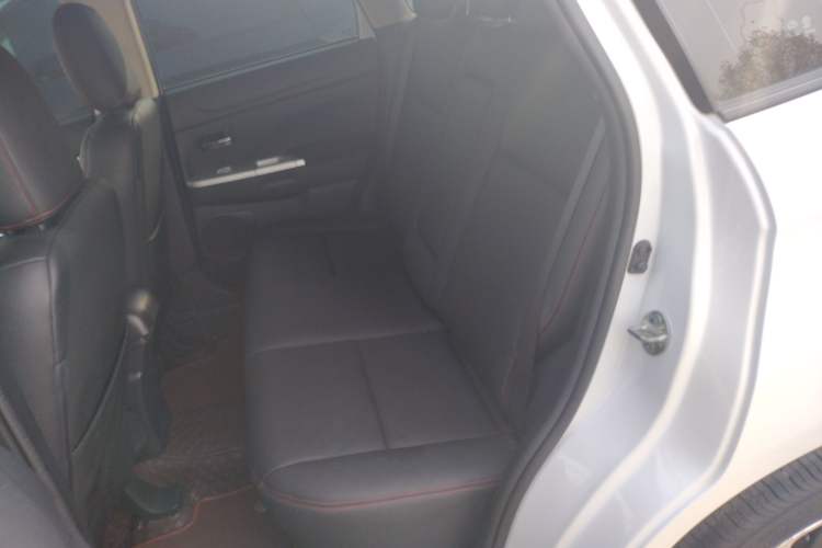 Used Mitsubishi ASX 2018 1.6L Manual Two-Wheel Drive Fashion Edition
