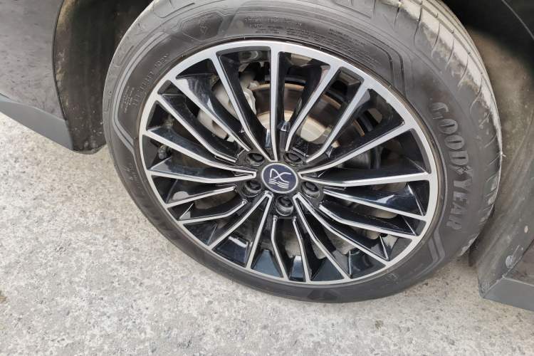 Used BYD Han 2024 DM-i Glory Edition 121KM Premium Model
