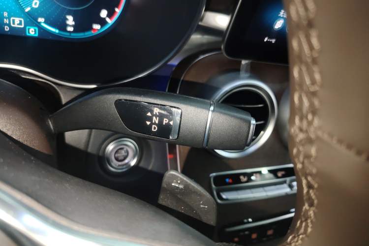 Used Mercedes-Benz GLC 2022 GLC 260 L 4MATIC Luxury Model