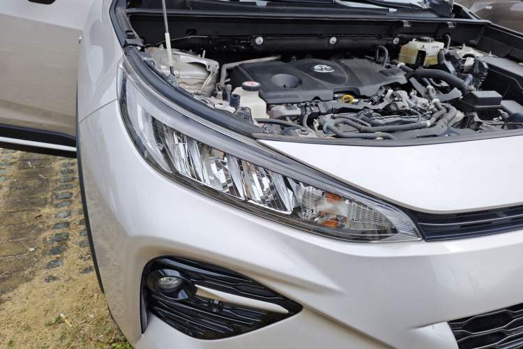 Used Toyota Wildlander 2021 Dual-Engine 2.5L E-CVT Two-Wheel Drive Luxury Edition
