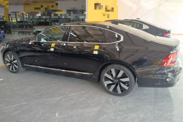 Used Volvo S90 New Energy 2024 Plug-in Hybrid Four-Wheel Drive Long-Range Luxury Smart Edition
