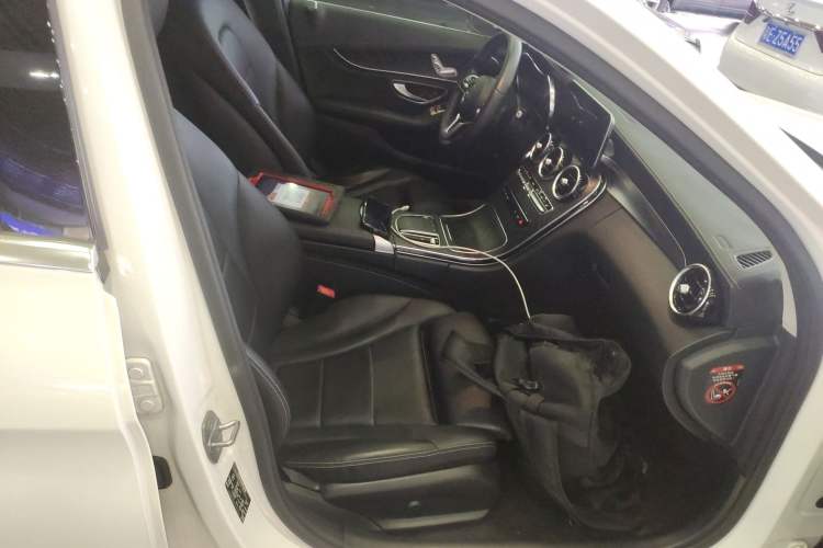 Used Mercedes-Benz C-Class 2019 C 180 L Fashion Edition Sport Version
