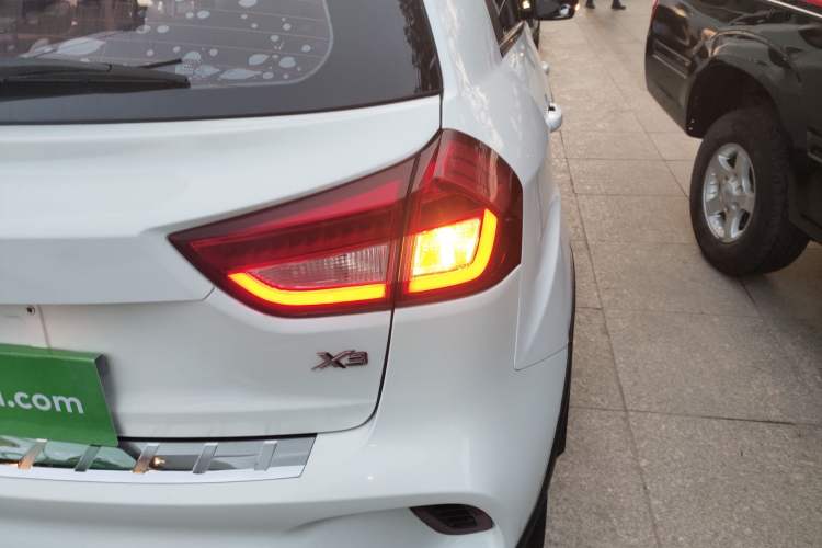 Used Geely Auto Vision X3 2017 1.5L Manual Elite Model