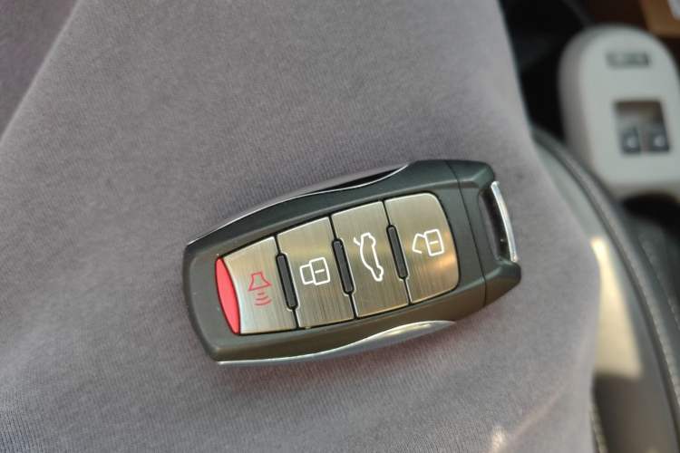 Used ORA Black Cat 2021 301km Cute Pet Edition
