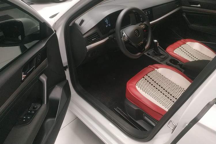 Used Volkswagen Lavida 2021 1.5L Automatic Fashion Edition
