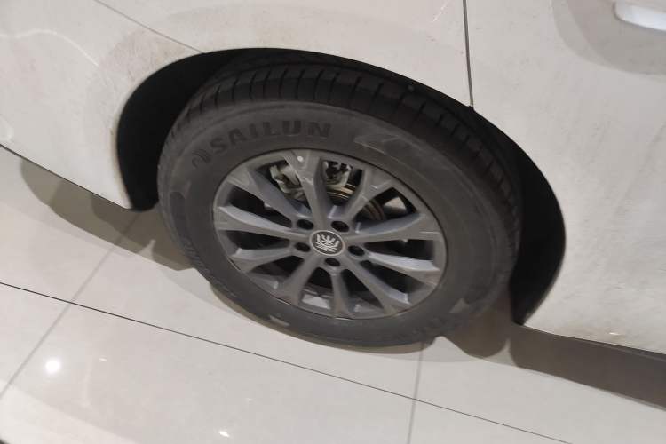 Used BYD Qin L 2024 DM-i 80KM Leading Model
