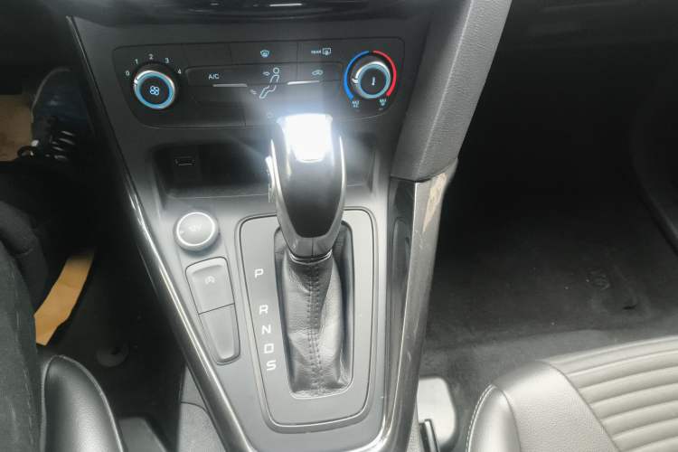 Used Ford Focus 2020 Hatchback Classic 1.5L Automatic Trendy Model