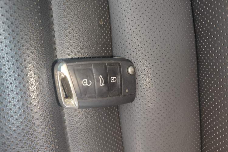 Used Volkswagen Lamando 2019 280TSI DSG Comfort Edition China VI standard
