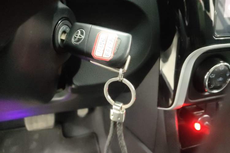 Used Toyota Corolla 2017 Revised Version 1.2T S-CVT GL-i
