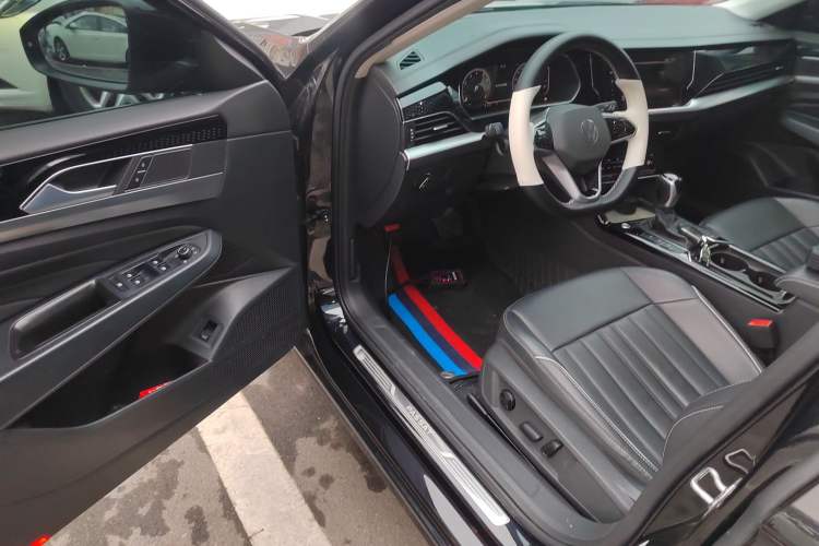 Used Volkswagen Passat 2023 Revised 330TSI Elite Edition
