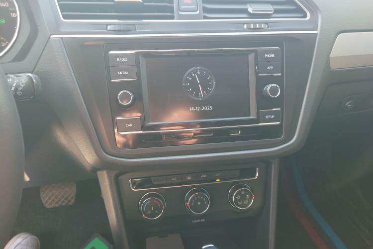 Used Volkswagen Tiguan L 2021 330TSI Automatic Two-Wheel Drive Comfort Edition
