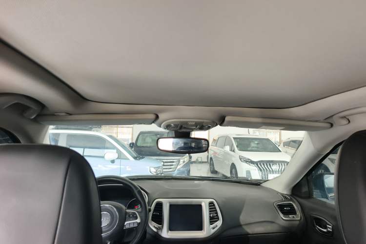 Used  Compass 2017 200T Automatic Family Enjoyment Four-Wheel Drive Edition
