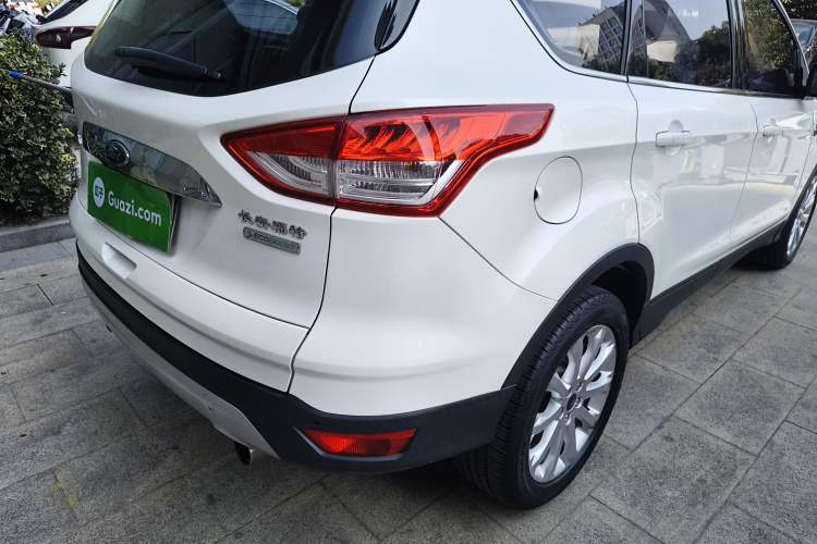 Used Ford Kuga 2015 1.5L GTDi Two-Wheel Drive Fashion Edition
