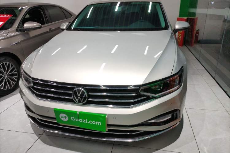 Used Volkswagen Magotan 2020 330TSI DSG Leading Model
