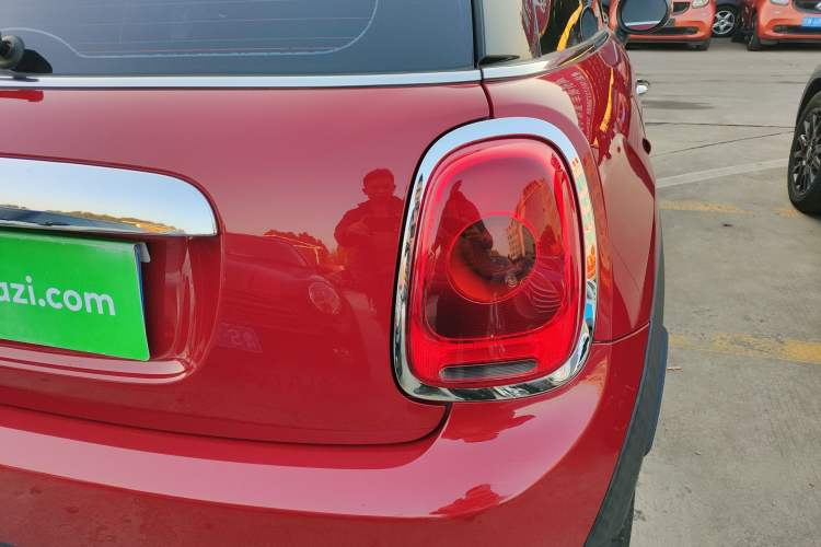 Used  MINI 2016 1.2T ONE Pioneer Edition
