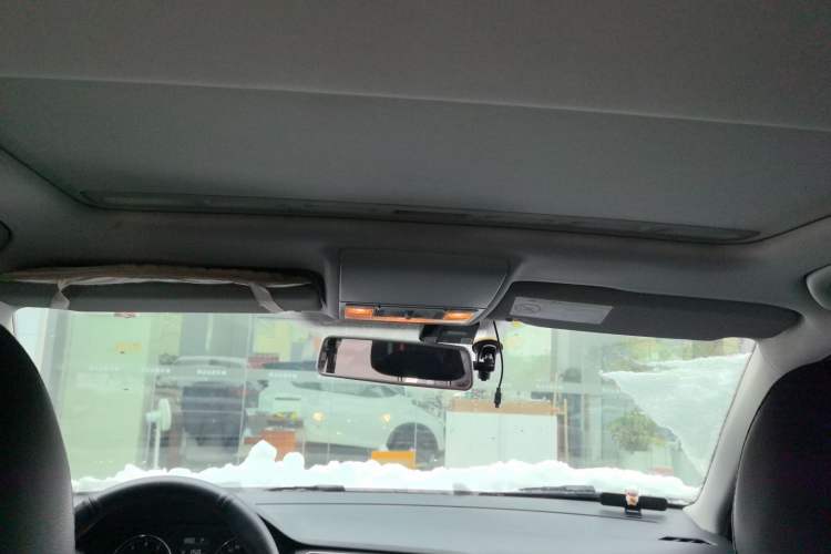 Used Volkswagen Gran Lavida 2013 1.4 TSI Automatic Comfort Model