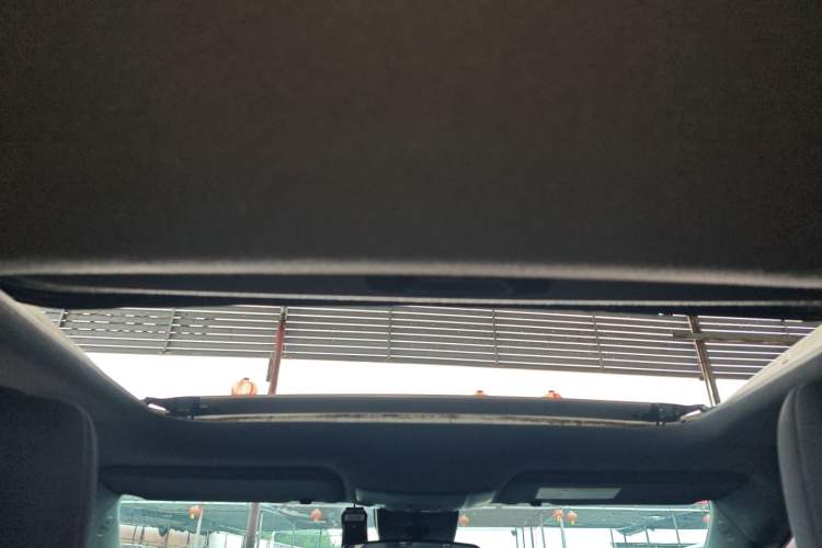 Used Toyota Levin 2022 185T CVT Luxury Edition
