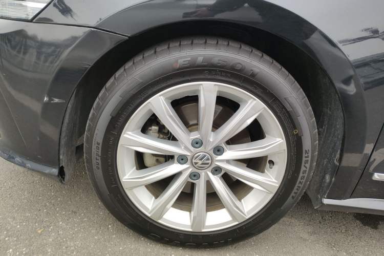 Used Volkswagen Passat 2017 330TSI DSG Luxury Edition
