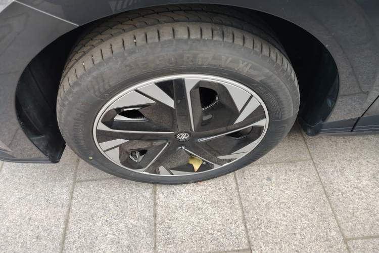 Used MG 4 EV 2023 415 km Range Sea-Champion Executive Edition
