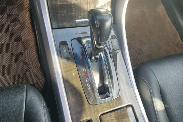 Used Honda Accord 2014 2.4L LX Comfort Edition