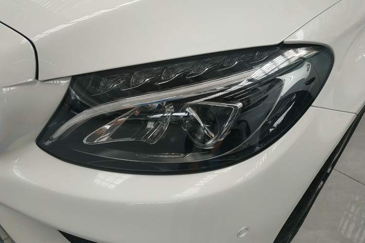 Used Mercedes-Benz C-Class 2015 Restyled C 180 L Sport Edition
