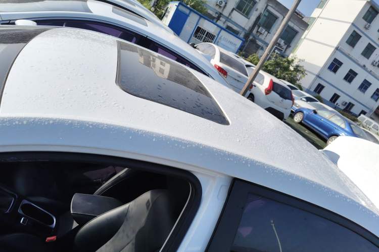 Used Roewe i5 2019 1.5L Automatic 4G Connected Langhao Edition
