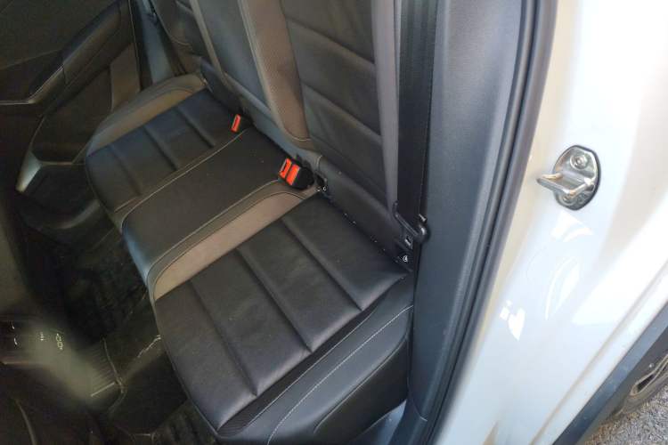 Used Volkswagen T-ROC 2022 280TSI DSG Two-Wheel Drive Comfort PLUS
