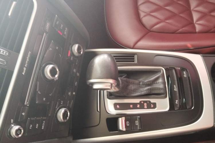 Used Audi A4L 2015 35 TFSI Automatic Standard Model
