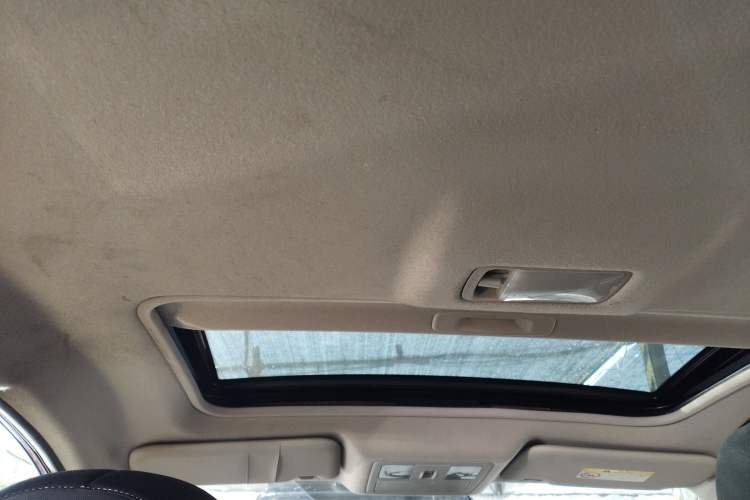 Used Nissan Tiida 2020 1.6L CVT Cool Edition
