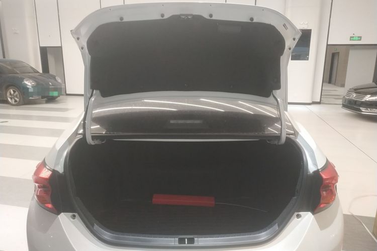 Used Toyota Levin 2017 Revised Dual-Engine 1.8H GS E-CVT Elite Sunroof Version China V Standard
