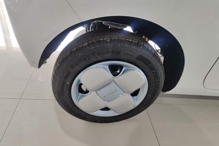 Used Geely Galaxy Panda 2024 Panda Mini 200km Endurance Bear