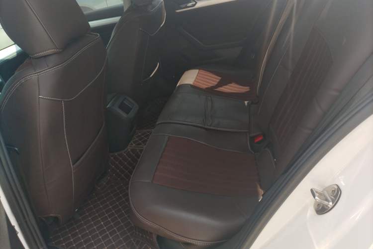 Used Volkswagen Lamando 2021 230TSI DSG Fashion Edition
