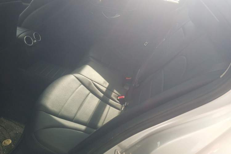 Used Mercedes-Benz C-Class 2015 C 200 L Sport Edition
