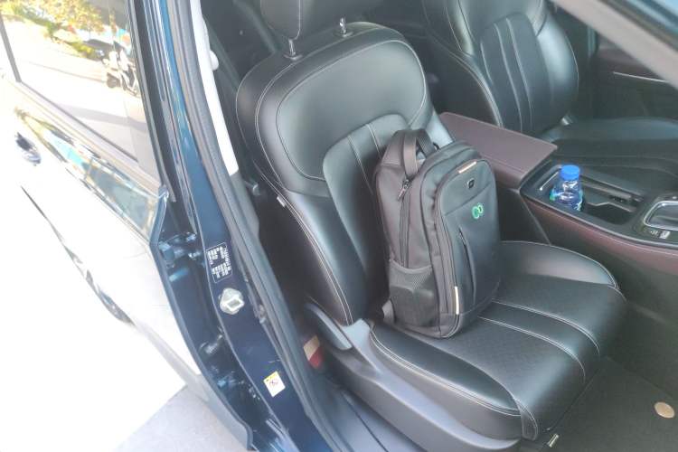 Used GAC Trumpchi M6 2021 PRO 270T DCT Luxury Edition
