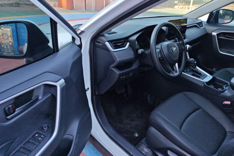 Used Toyota RAV4 2023 2.0L CVT Two-Wheel Drive Urban Edition