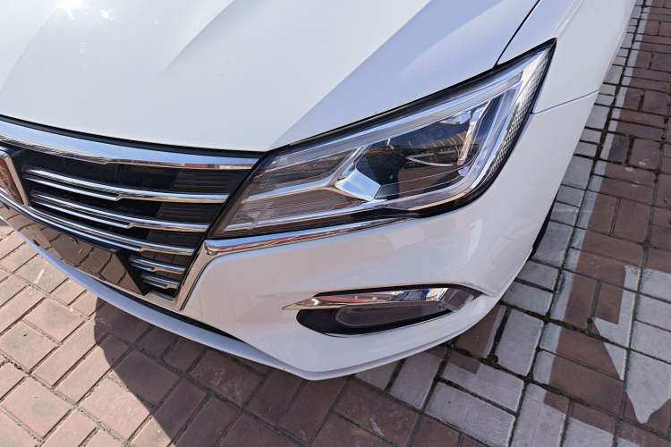 Used Roewe i5 2020 1.5L Automatic 4G Connected Linghao Edition