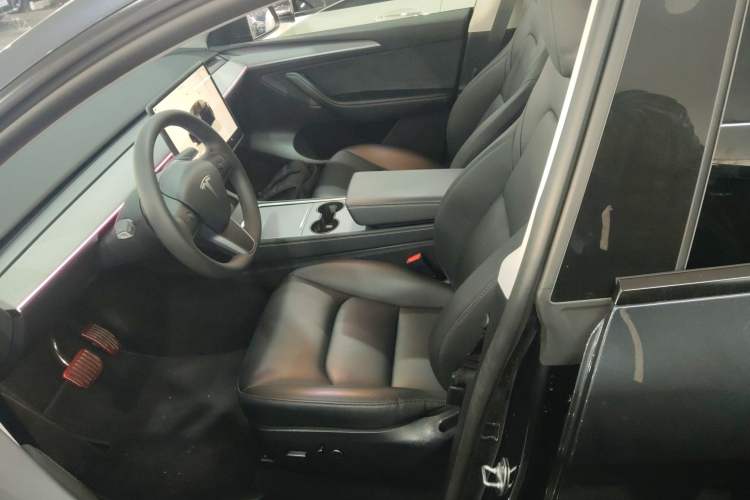 Used Tesla Model Y 2024 Rear-Wheel-Drive Version