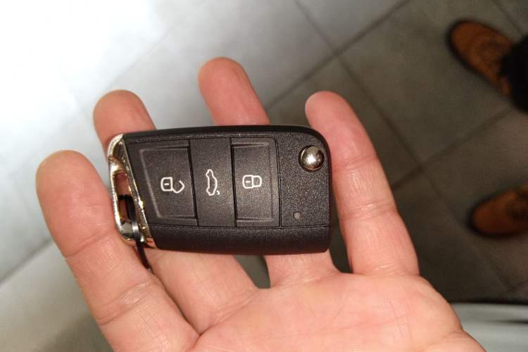 Used Volkswagen Tiguan L 2017 330TSI Automatic Two-Wheel Drive Luxury Edition