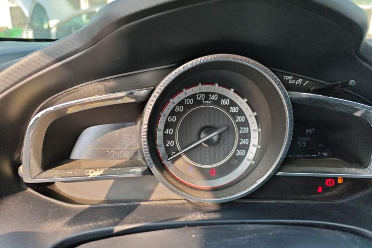 Used Mazda Mazda 3 Axela 2016 Sedan 1.5L Manual Luxury Model