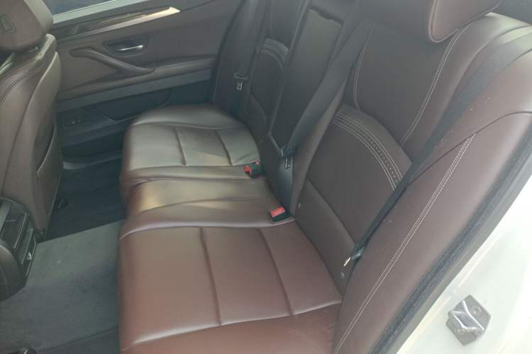 Used BMW 5 Series 2014 525Li Luxury Design Package
