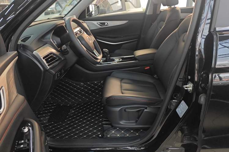 Used Changan CS75 2020 280T Manual Elite Version China VI Standard
