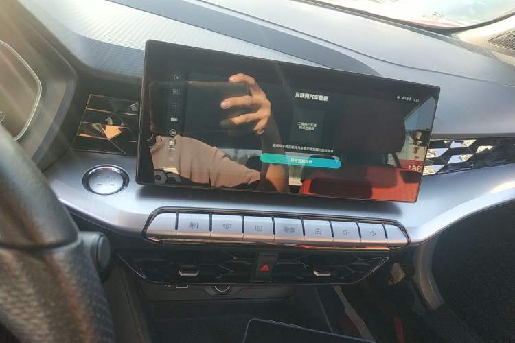 Used MG 5 2021 300TGI DCT Elegant Luxury Edition
