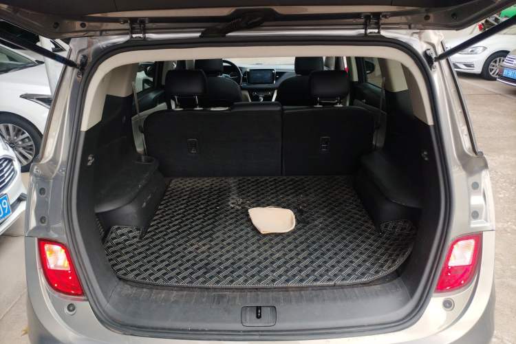 Used Buick GL6 2019 18T 5-Seater Elite Version China V Standard